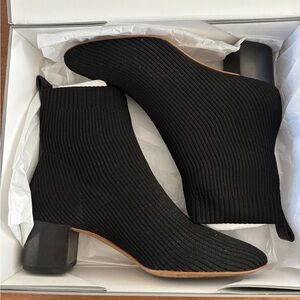Everlane Glove Boot size 7